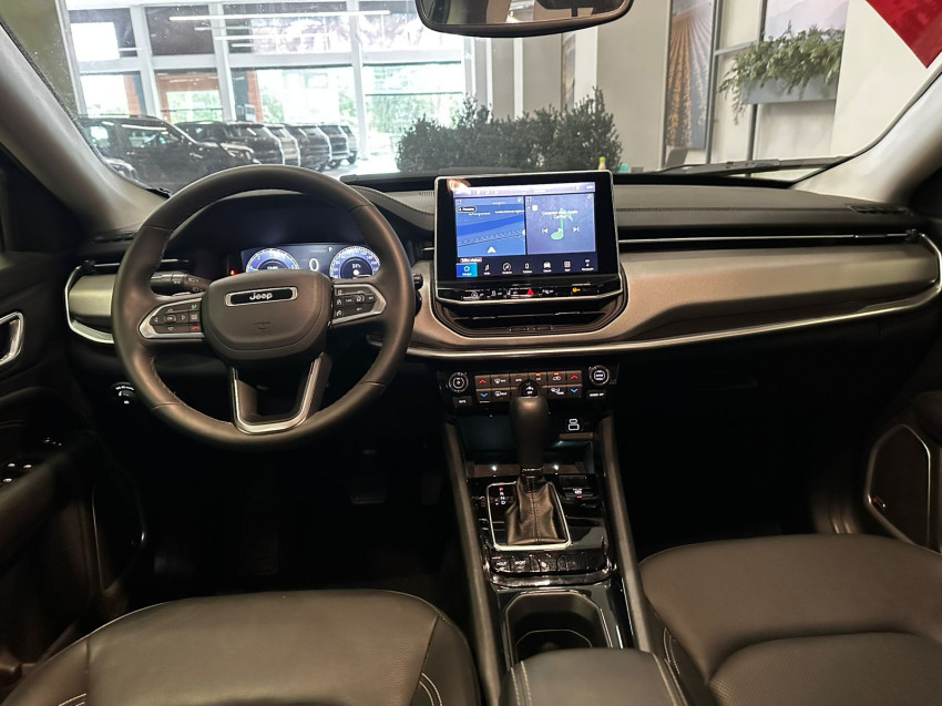 jeep compass 1.3 t270 turbo flex longitude at6 24/25 seminovo7