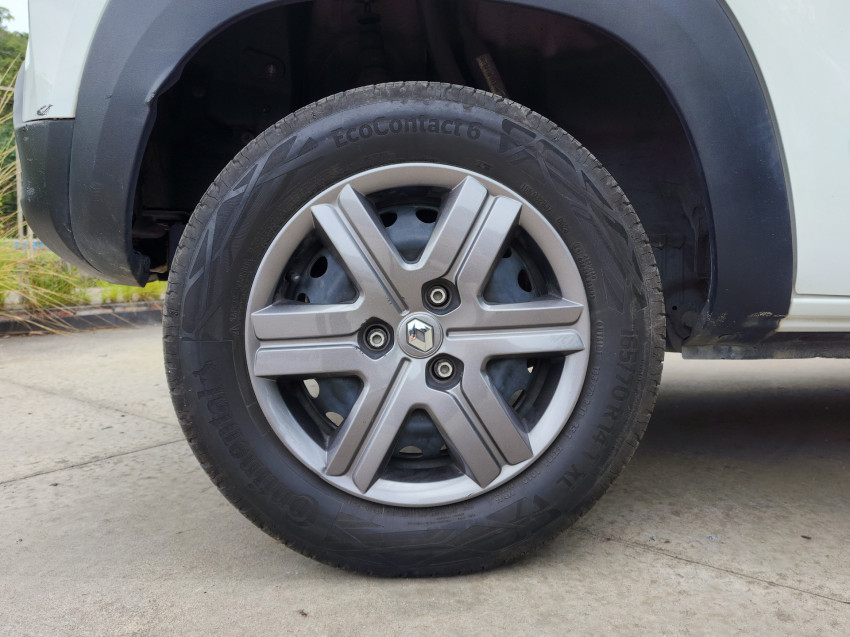 renault kwid 1.0 12v sce flex zen man 23/24 seminovo10