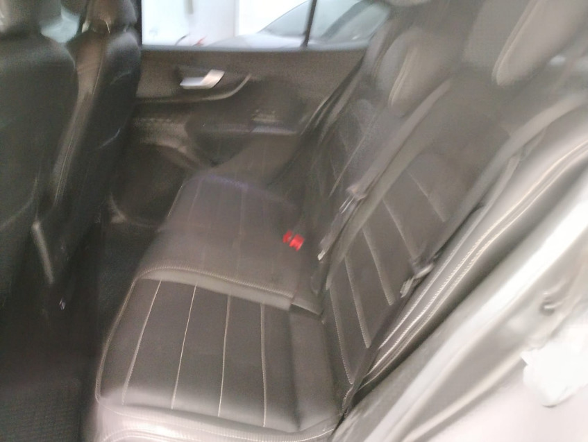 fiat fastback 1.0 turbo 200 flex cvt 24/25 seminovo9