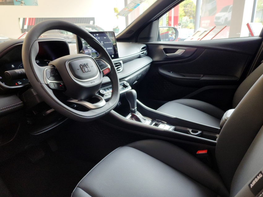 fiat fastback 1.0 turbo 200 hybrid impetus cvt 26/26 0km3