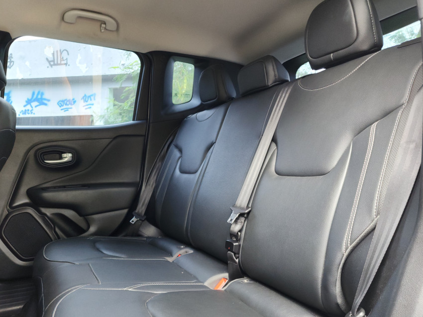jeep renegade 1.3 t270 turbo flex longitude at6 23/24 seminovo15