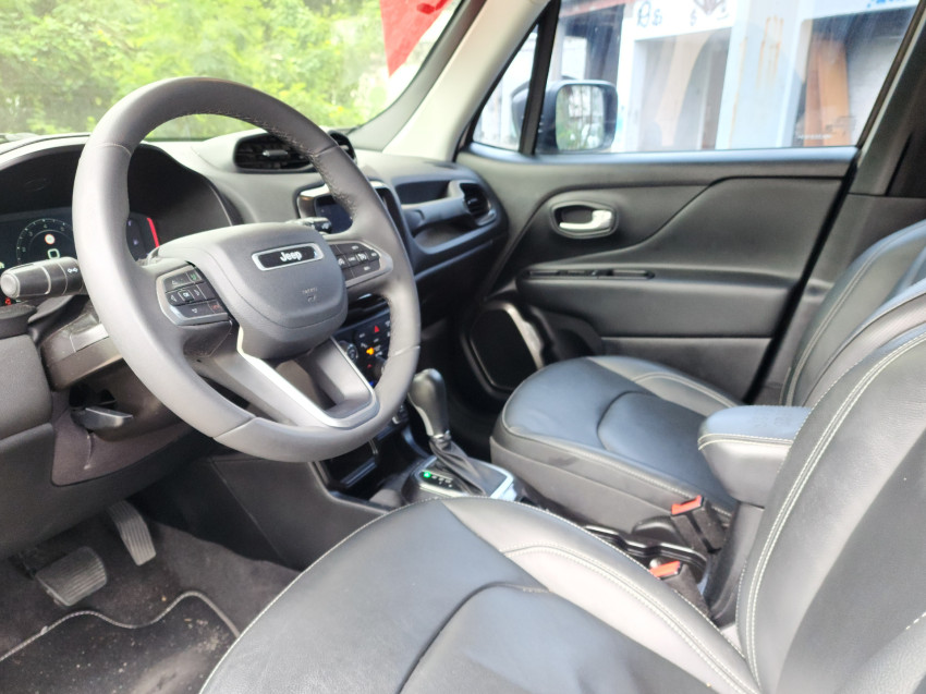 jeep renegade 1.3 t270 turbo flex longitude at6 23/24 seminovo5