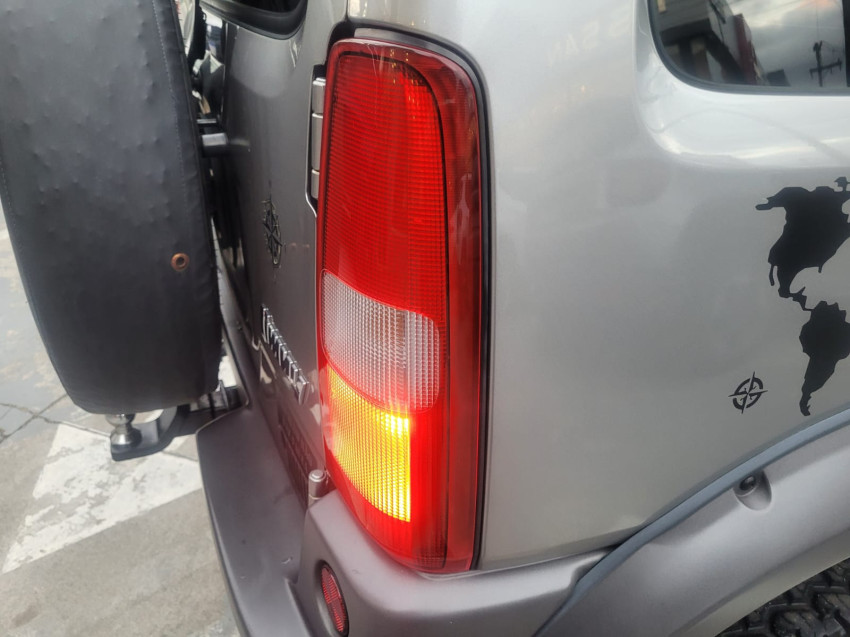 suzuki jimny 1.3 4work 4x4 16v gasolina 2p manual 1.0 20184