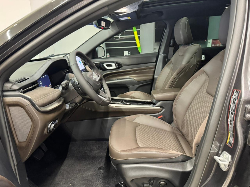 jeep commander 1.3 t270 turbo flex limited mhev at6 26/27 seminovo6