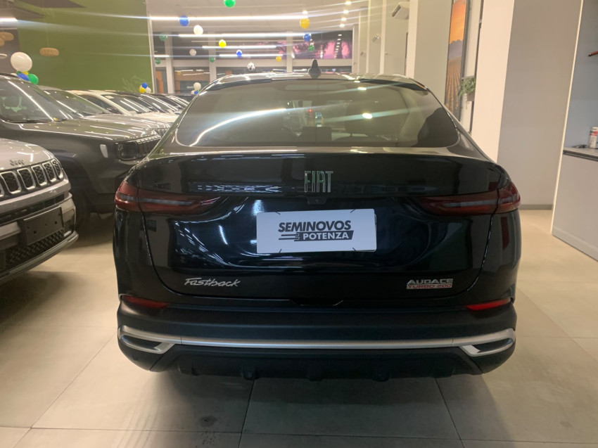 fiat fastback audace turbo baixa km super novo automatico revisado4