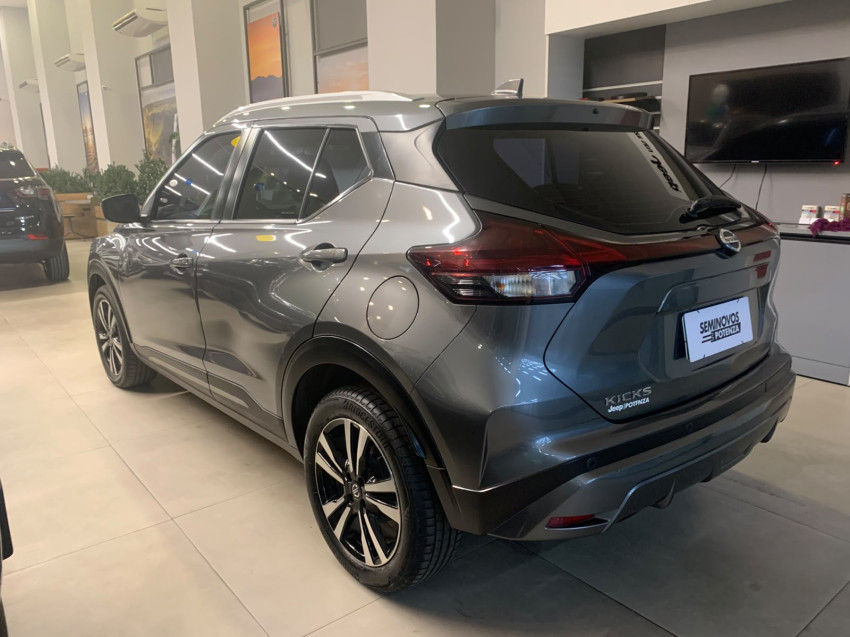 nissan kicks advanced xtronic cambio automatico flex motor 1.6 baixa km revisado e periciado5