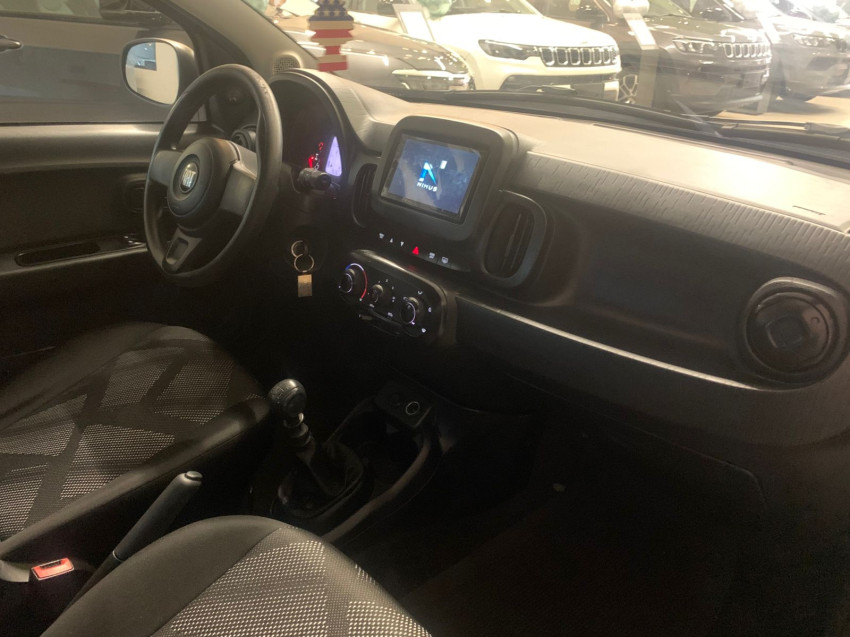 fiat mobi 1.0 firefly flex like. man 24/25 seminovo9