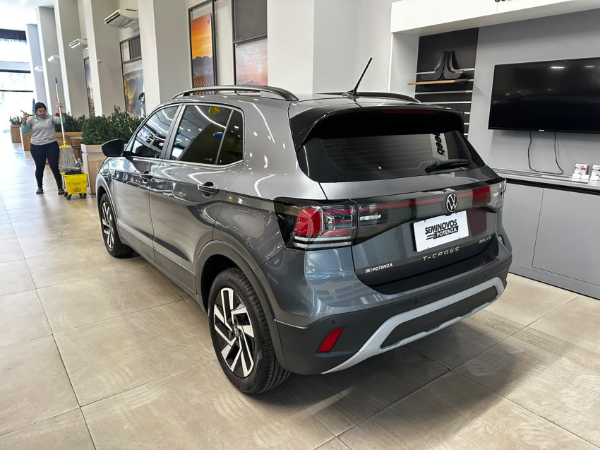 vw volkswagen tcross t-cross confortline automatico flex turbo 200tsi apenas 8 mil kms garantia fabrica5