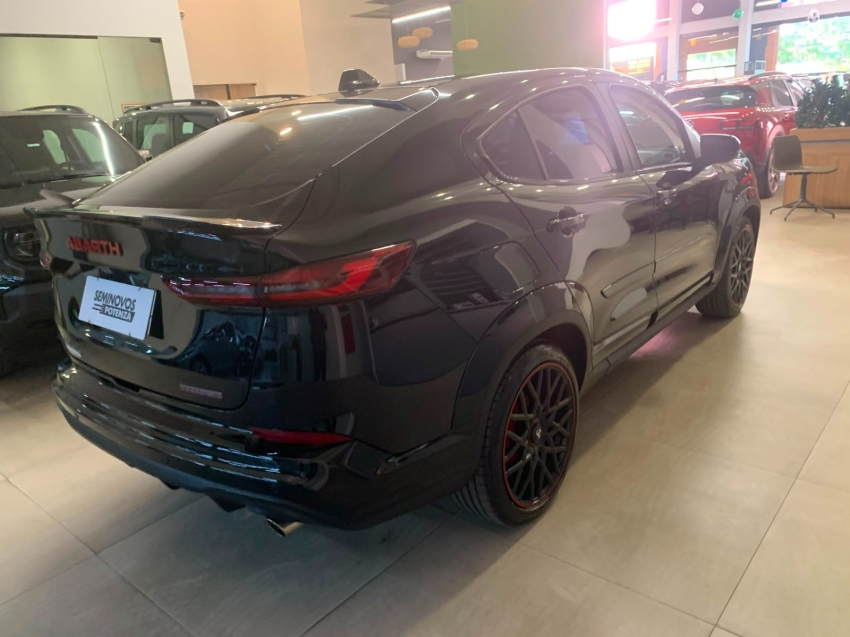 fiat fastback abarth turbo sport escapamento duplo original baixa km automatico5