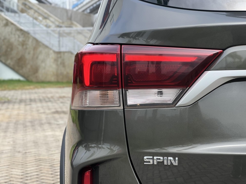 spin 1.8 premier 8v flex 4p automatico - novo demais!!!14