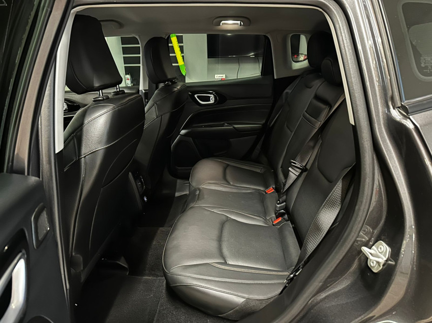 jeep compass t270 versao limited flex automatico 7 lugares suv baixa km super novo turbo9
