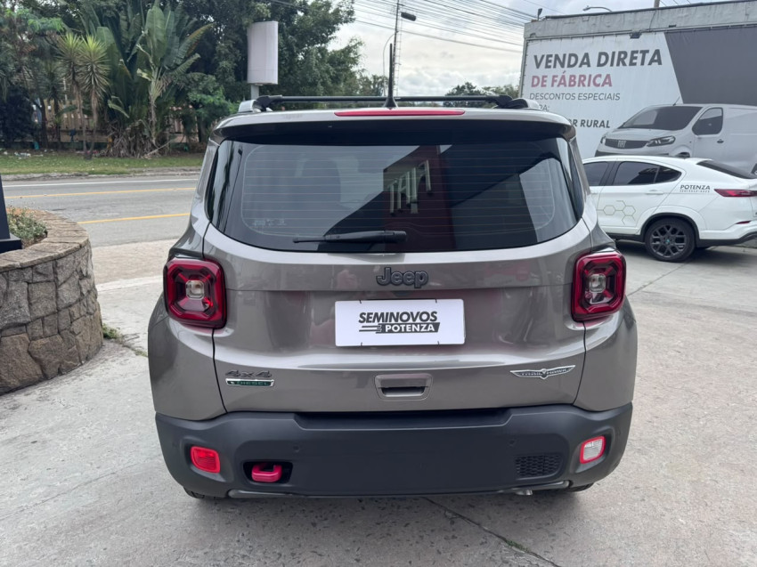 renegade jeep 4x4 diesel automatico modelo trailhawk jipe baixa km super novo4