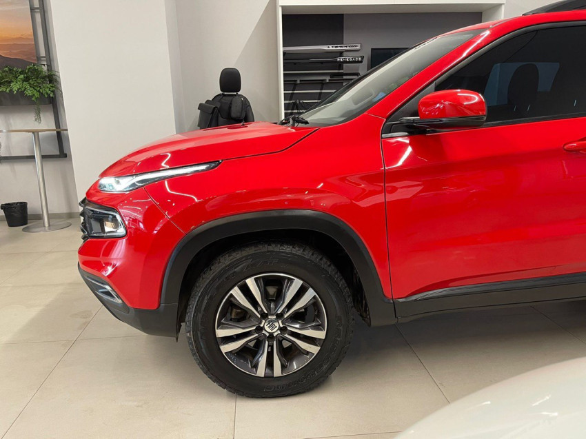 fiat toro 2.0 16v turbo diesel freedom 4wd at9 1.3 3p automatico 20224