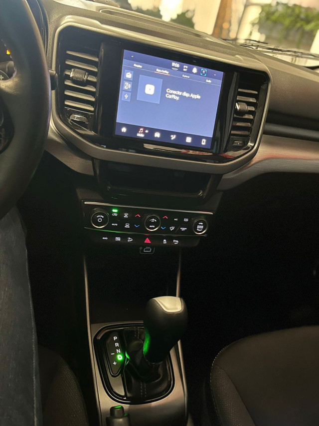 fiat toro 2.0 16v turbo diesel freedom 4wd at9 1.3 3p automatico 202216