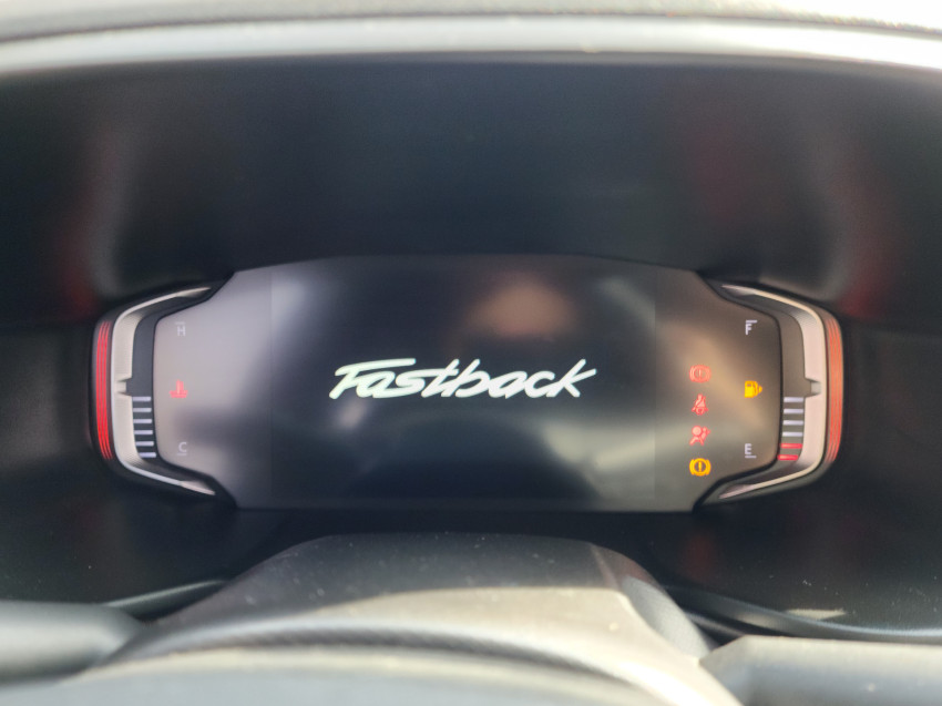 fiat fastback 1.3 turbo 270 flex limited edition at6 3p automatico 20239