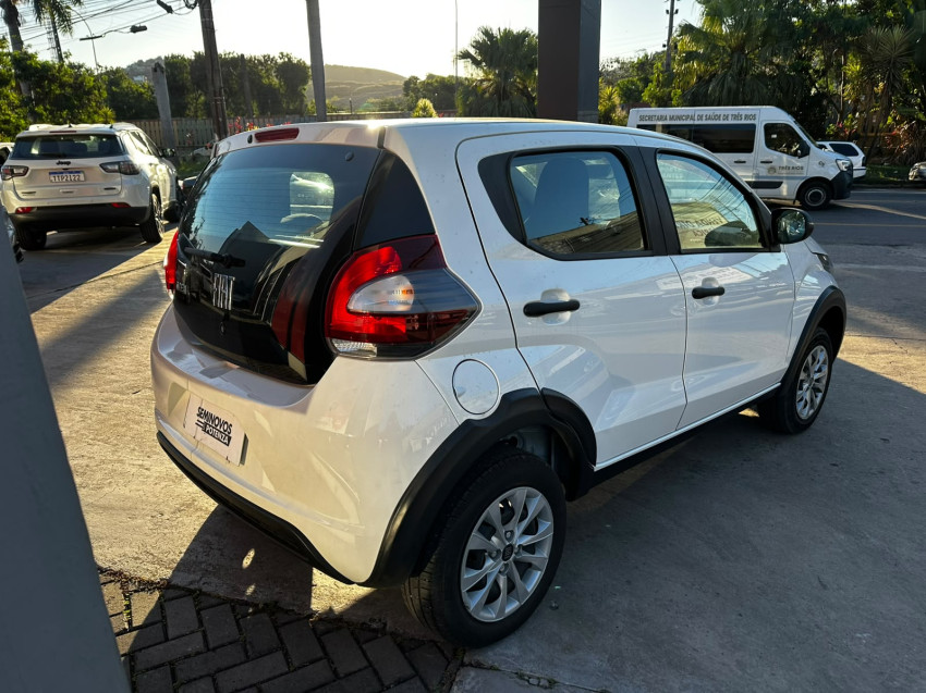 fiat mobi 1.0 flex 4 portas motor firefly3