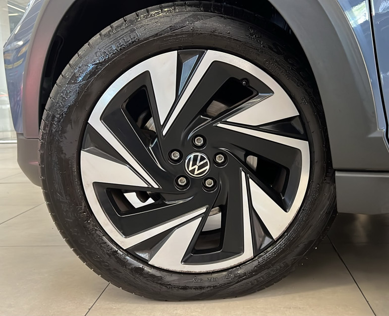 volkswagen nivus 1.0 200 tsi total flex comfortline at 25/26 seminovo10