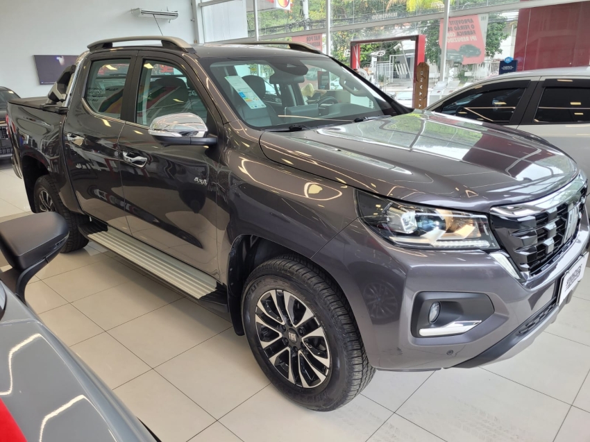 fiat titano 2.2 turbo diesel ranch 4x4 at8 25/26 seminovo2