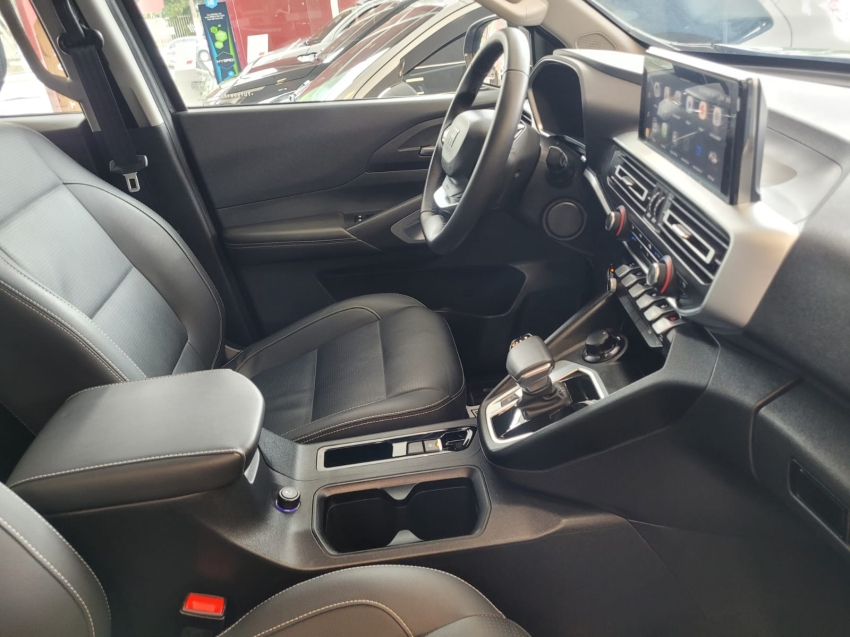fiat titano 2.2 turbo diesel ranch 4x4 at8 25/26 seminovo9