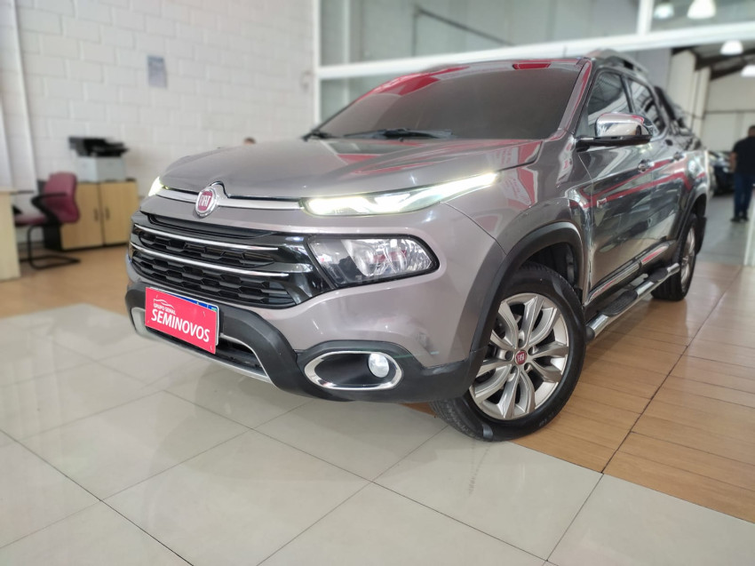 fiat toro 2.0 16v turbo diesel ranch 4wd at9 1.0 3p automatico 20200