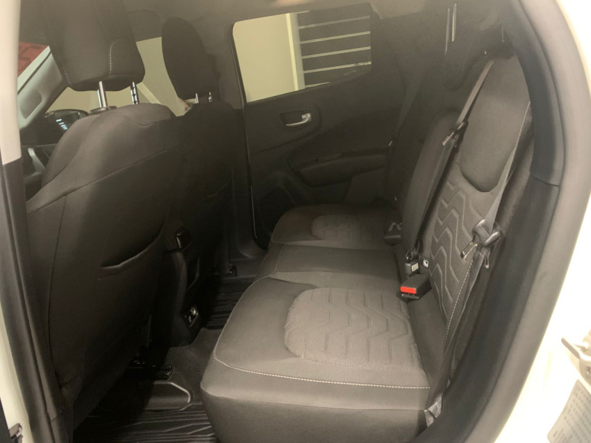 fiat toro 1.3 turbo 270 flex freedom at6 24/24 seminovo10