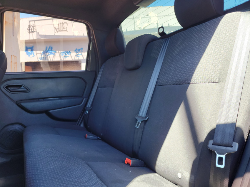 renault oroch 1.6 16v sce flex intense man 23/24 seminovo14