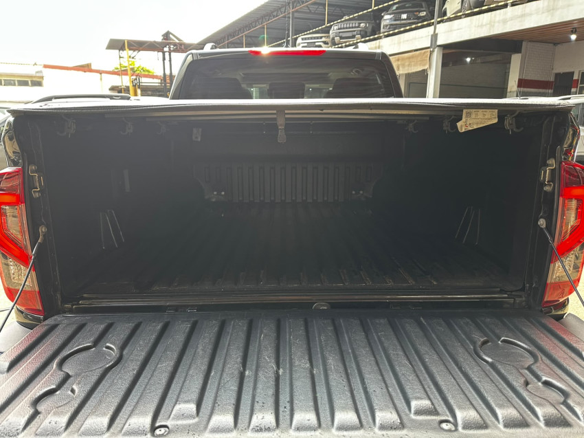 nissan frontier 2.3 16v turbo diesel pro4x cd 4x4 at 22/23 seminovo12