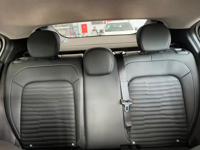fiat fastback 1.0 turbo 200 hybrid audace cvt 9.9 hibrido 3p automatico 20255