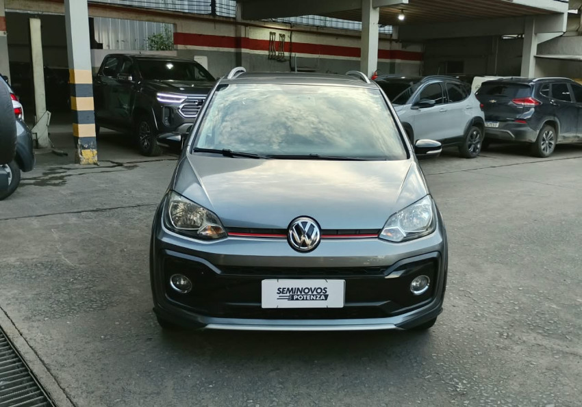 VOLKSWAGEN UP 1.0 170 TSI TOTAL FLEX XTREME 4P MAN 19/20 SEMINOVO1