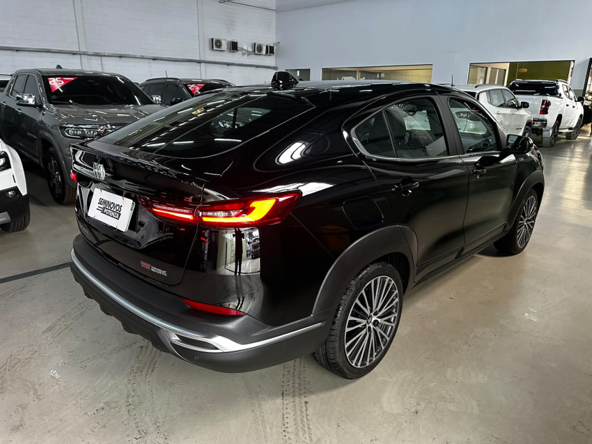 fiat fastback 1.3 turbo 270 flex limited edition at6 24/25 seminovo3