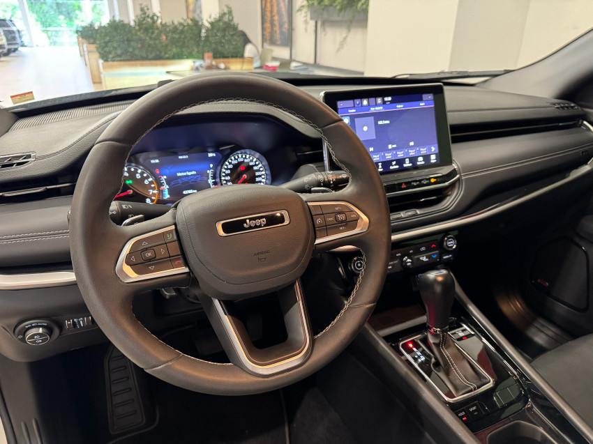 jeep compass 1.3 t270 turbo flex longitude at6 4p automatico 2022 jeep compass 1.3 t270 turbo flex longitude at6 4p automatico 2022