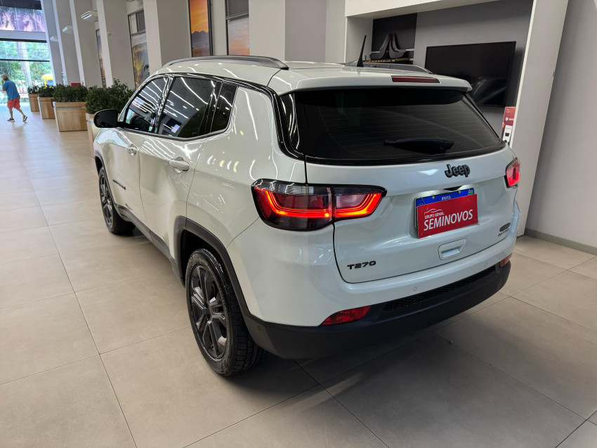 jeep compass 1.3 t270 turbo flex longitude at6 4p automatico 2022 jeep compass 1.3 t270 turbo flex longitude at6 4p automatico 2022