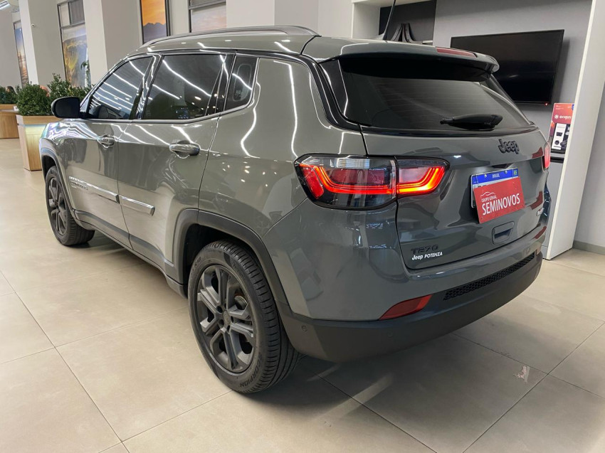 jeep compass 1.3 t270 turbo flex longitude at6 4p automatico 2024 jeep compass 1.3 t270 turbo flex longitude at6 4p automatico 2024