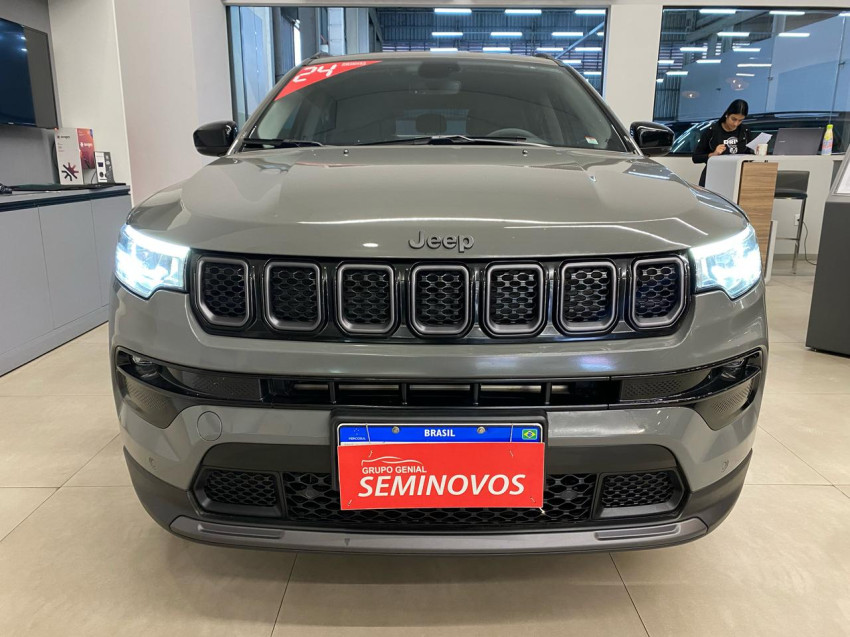 jeep compass 1.3 t270 turbo flex longitude at6 4p automatico 2024 jeep compass 1.3 t270 turbo flex longitude at6 4p automatico 2024