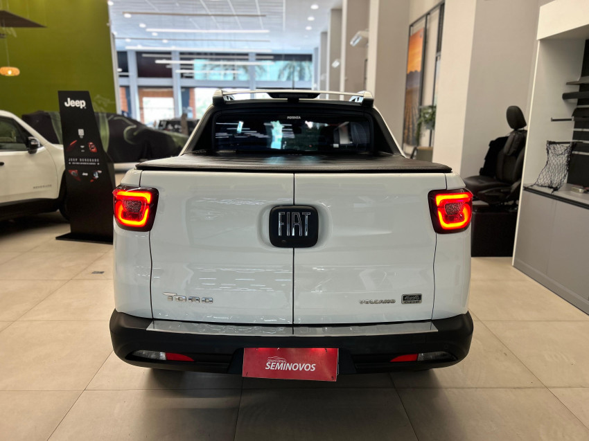 fiat toro 2.0 16v turbo diesel volcano 4wd at9 4p automatico 2022 fiat toro 2.0 16v turbo diesel volcano 4wd at9 4p automatico 2022