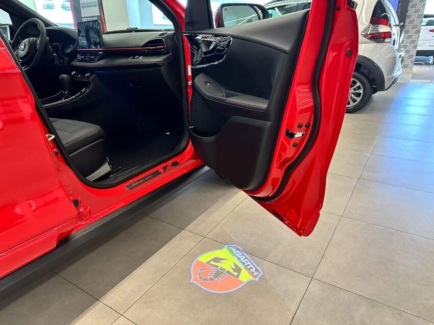 fiat fastback 1.3 turbo 270 flex abarth at6 25/25 0km fiat fastback 1.3 turbo 270 flex abarth at6 25/25 0km