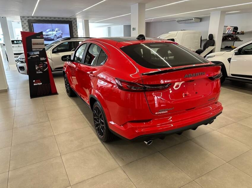 fiat fastback 1.3 turbo 270 flex abarth at6 25/25 0km fiat fastback 1.3 turbo 270 flex abarth at6 25/25 0km