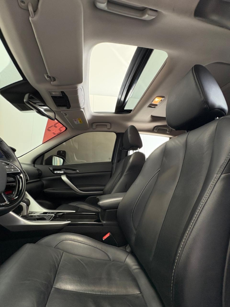 mitsubishi eclipse cross 1.5 mivec turbo gasolina hpe-s cvt flex 4p automatico 2023 mitsubishi eclipse cross 1.5 mivec turbo gasolina hpe-s cvt flex 4p automatico 2023