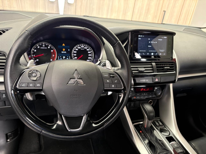 mitsubishi eclipse cross 1.5 mivec turbo gasolina hpe-s cvt flex 4p automatico 2023 mitsubishi eclipse cross 1.5 mivec turbo gasolina hpe-s cvt flex 4p automatico 2023