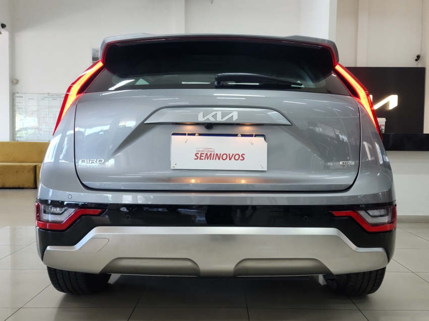 kia niro 1.6 gdi hev sx prestige dct hibrido 4p automatico 2023 kia niro 1.6 gdi hev sx prestige dct hibrido 4p automatico 2023