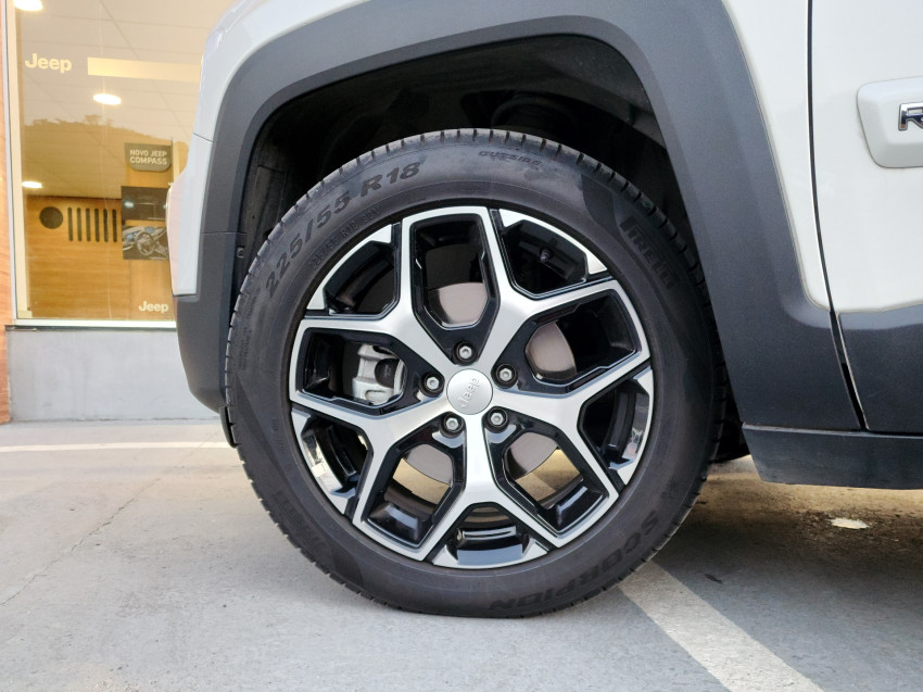jeep renegade 1.3 t270 turbo flex sahara at6 4p automatico 2025