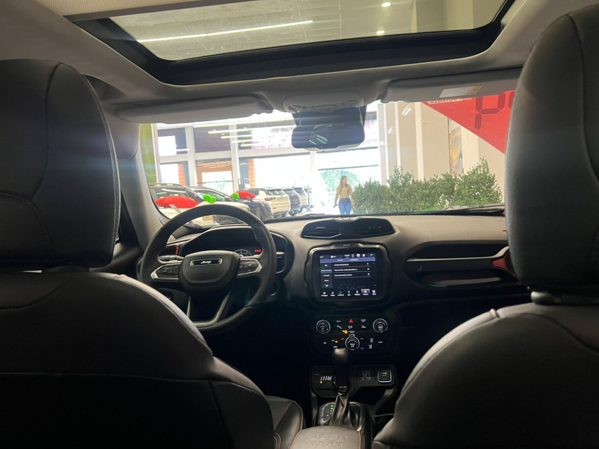 jeep renegade 1.3 t270 turbo flex trailhawk 4x4 at9 4p automatico 2024