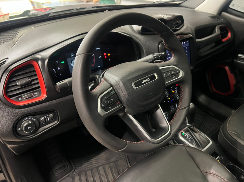 jeep renegade 1.3 t270 turbo flex trailhawk 4x4 at9 4p automatico 2024