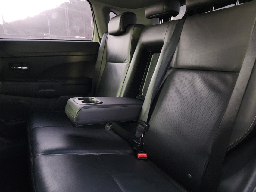 mitsubishi outlander 2.0 mivec gasolina hpe automatico 4p 2021 mitsubishi outlander 2.0 mivec gasolina hpe automatico 4p 2021