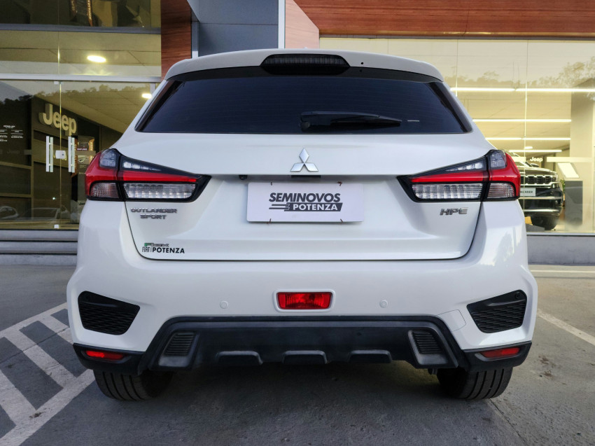 mitsubishi outlander 2.0 mivec gasolina hpe automatico 4p 2021 mitsubishi outlander 2.0 mivec gasolina hpe automatico 4p 2021