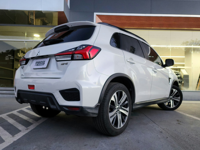 mitsubishi outlander 2.0 mivec gasolina hpe automatico 4p 2021 mitsubishi outlander 2.0 mivec gasolina hpe automatico 4p 2021