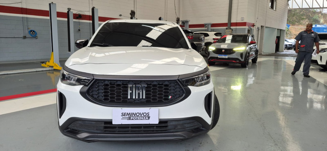 fiat fastback 1.0 turbo 200 flex cvt 23/24 seminovo fiat fastback 1.0 turbo 200 flex cvt 23/24 seminovo