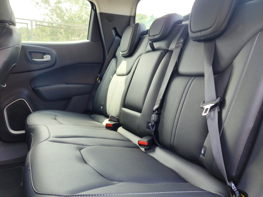 fiat toro 1.3 turbo 270 flex volcano at6 24/25 seminovo16