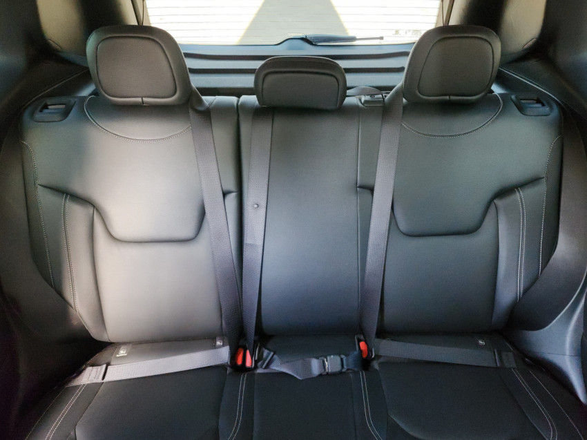 jeep renegade 1.3 t270 turbo flex longitude at6 24/25 seminovo14