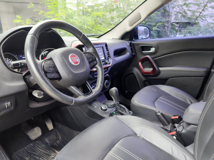 fiat toro 2.0 16v turbo diesel freedom 4wd at9 20/21 seminovo5